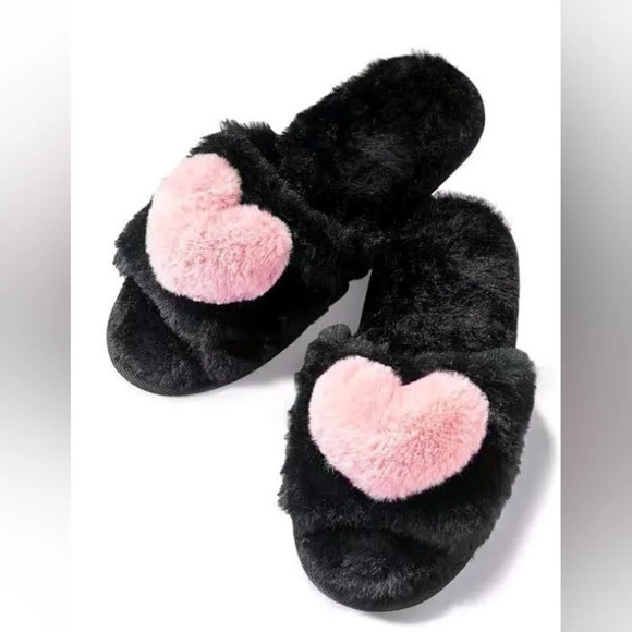 🍒 NWT - Jenni Intimates Black Pink Heart Slippers - Picture 1 of 3
